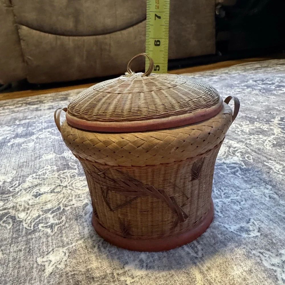 Vintage Shanghai Sticky Rice‎ Hand Woven Basket With Lid